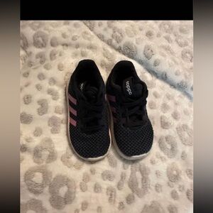 Navy blue size 5C adidas little girl tennis shoes.
